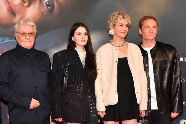 Henry Huebchen, Ruby O. Fee, Luise Heyer und Matthias Schweighoefer bei der Das Leben der Wuensche Film Premiere am 4.11.2025 im Mathaeser Filmpalast in Muenchen Matthias Schweighoefers -Das Leben der Wuensche- Filmpremiere in Muenchen