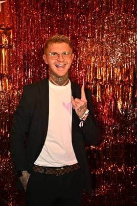 Kevin Flocke Platzer beim Premieren Event zum Start vom Realityformat Die Abrechnung - Der Promi-Showdown (ab 6. November 2025 bei ProSieben und Joyn) im Festsaal Kreuzberg am 4.11.2025 in Berlin Die Abrechnung Premieren-Event zur neuen Pro7 Realityshow in Berlin