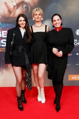 Ruby O. Fee, Luise Heyer und Verena Altenberger bei der Premiere des Kinofims Das Leben der Wünsche im Mathäser Filmpalast. München, 04.11.2025