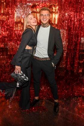 abb Abrechnung- Michelle Monballijn und Kevin Platzer zu Gast beim exklusiven Vorab Screenings der neuen Pro Sieben Reality-Show Die Abrechnung Der Promi Showdown im Festsaal Kreuzberg Berlin am 04.11.2025in Berlin Berlin Deutschland