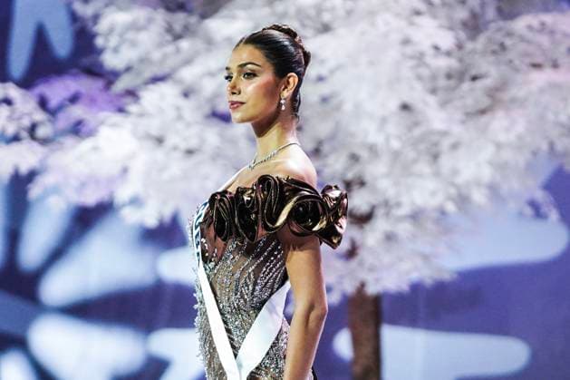 Miss Universe 2025 In Bangkok. Miss Cuba Lina Luaces presents on stage during the official Miss Universe 2025 welcome event in Bangkok, Thailand, on November 5, 2025. Women representing 120 nations compete in the 74th edition of the Miss Universe pageant, which takes place in Thailand. Bangkok Thailand  Copyright: xAnusakxLaowilasx originalFilename: laowilas-notitle251105_npniR.jpg