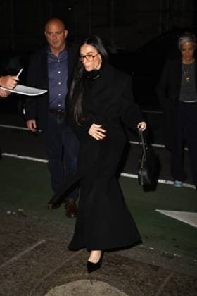 Celebrities arriving at the Soho Sessions to support actor Bruce Willis Featuring: Demi Moore Where: New York City, New York, United States When: 05 Nov 2025 Credit: Elder Ordonez INSTARimages EDITORIAL USE ONLY. NOT FOR USE BY NEWSPAPERS BASED IN THE UK. Copyright: xx instar55245258
