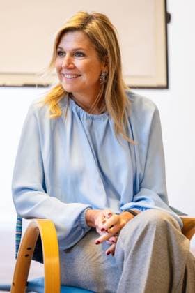 UTRECHT, The Netherlands, 2025-11-06 11:43:37 UTRECHT, 06-11-2025, Enik Recovery College. Queen Maxima during a working visit to Enik Recovery College in Utrecht. Enik Recovery College is a recovery academy for people who have personal experience with disruption due to mental health issues or addiction. PHOTO: NLBeeld Patrick van Emst Credit: NL Beeld Patrick van Emst  Copyright: xx x
