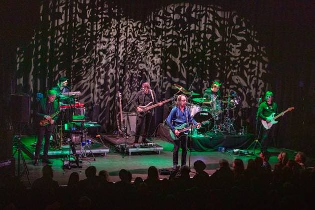 Todd Rundgren live in Oslo, Norway Oslo, Norway. 05th, November 2025. The American singer, songwriter and musician Todd Rundgren performs a live concert at Cosmopolite in Oslo. Norway, Oslo  Copyright: xGonzalesxPhoto Per-OttoxOppix