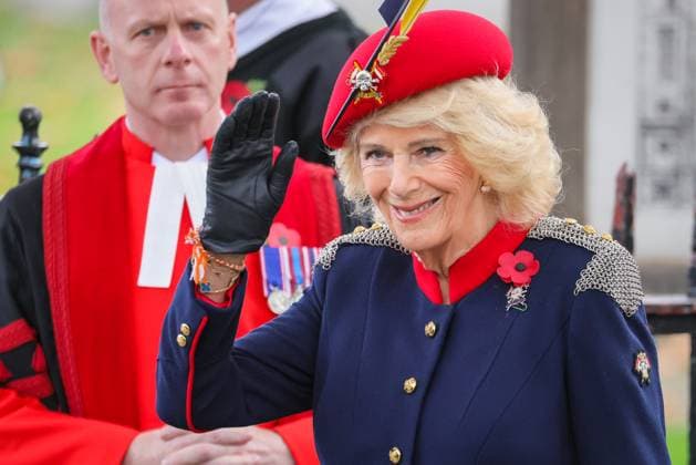 Queen Camilla visits the Field of Remembrance at Westminster Abbey, London, UK London, UK. 06th Nov, 2025. Her Majesty Queen Camilla visits the 97th Field of Remembrance at Westminster Abbey. The Queen is a Patron of the Poppy Factory and plants a Cross of Remembrance before reviewing the plots. The Field of Remembrance then opens to the public from later today., Credit:Imageplotter Avalon  Copyright: xImageplotterx xAvalonx 1050734739