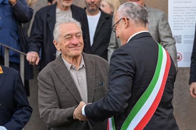 Robert De Niro recieves the Capitoline Wolf Robert De Niro arrived in the capital today for a two-day celebration combining cinema, culture, and luxury hospitality. Pictured is the actor at the Capitoline Hill, where he will receive an official award the Capitoline Wolf. Pictured is Robert De Niro with Rome Mayor Roberto Gualtieri on Nov 6th 2025, Credit:Maria Laura Antonelli AGF Avalon Italia, Roma  Copyright: xMariaxLauraxAntonelli AGFx xAvalonx 1050749236
