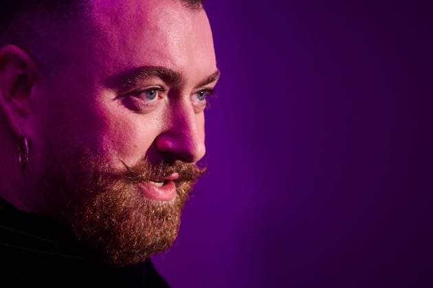November 6, 2025, Toronto, On, Canada: Sam Smith speaks at the 2025 PTP Pink Awards in Toronto, on Thursday, Nov. 6, 2025. Toronto Canada  - ZUMAc35_ 20251106_zaf_c35_209 Copyright: xSammyxKoganx