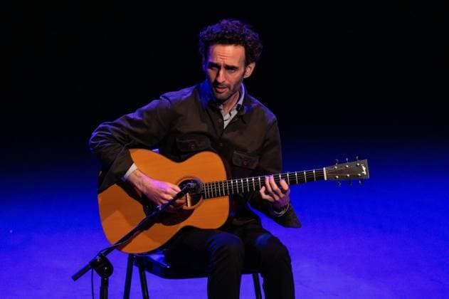 Julian Lage performs in Madrid, Spain - 07 Nov 2025 American jazz guitarist Julian Lage performs during the JAZZMADRID concert at the Fernanda Gómez Theatre in Madrid. Madrid Spain Copyright: xAtilanoxGarciax xSOPAxImagesx FOTO55049