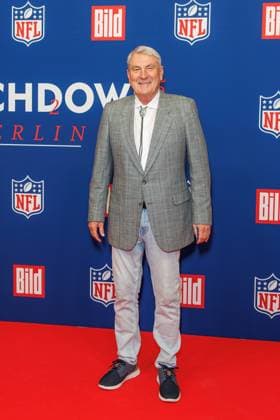 Empfang - BILD NFL TOUCHDOWN BERLIN - Uwe von Schamann beim BILD TOUCHDOWN BERLIN National Football League - Empfang, anlässlich des ersten regulären Saisonspiels der NFL Teams Indianapolis Colts vs. Atlanta Falcons am 07.11.2025 im Axel-Springer-Hochhaus in Berlin. Copyright: xEventpressxKochanx