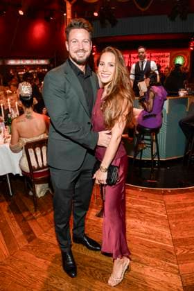 abb Palazzo- Sebatian Pannek und Angelina Pannek zu Gast bei der Gala Premiere von Kolja Kleeberg und Hans-Peter Wodarz 17. Dinner Show Unikate im PALAZZO-Spiegelpalast am 07.11.2025 in Berlin Berlin Deutschland