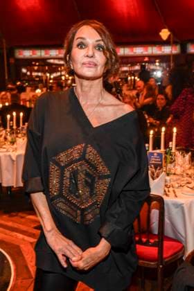 abb Palazzo- Anouschka Renzi zu Gast bei der Gala Premiere von Kolja Kleeberg und Hans-Peter Wodarz 17. Dinner Show Unikate im PALAZZO-Spiegelpalast am 07.11.2025 in Berlin Berlin Deutschland