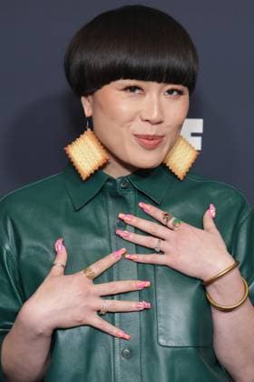 Women in Film - WIF Honors 2025 Atsudo Okatsuka, wearing Max Mara, attends the 2025 WIF Honors Presented By Max Mara at the Beverly Hilton Beverly Hills United States Copyright: xImagexSpacex xSOPAxImagesx 2511046_WIF_IMG_8339