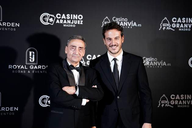 Antenas de Oro Awards 2025 The president of the Federation of Spanish Radio and Television Associations, Juan Ignacio Ocana i and journalist Diego Losada d , during the photocall prior to the presentation of the Antenas de Oro Awards, at the Casino de Aranjuez, on November 8, 2025, in Aranjuez, Madrid Spain The Federation of Spanish Radio and Television Associations has celebrated the 52nd edition of the Golden Antenna Awards, which recognize the work of the most relevant figures of the year in television, radio and media 08 NOVEMBER 2025 GOLDEN ANTENAS AWARDS CASINO RADIO TELE MEDIA A Pé Aranjuez Madrid Aranjuez Madrid Madrid Espana  Copyright: xA.xPÃ rezxMecax 7086975