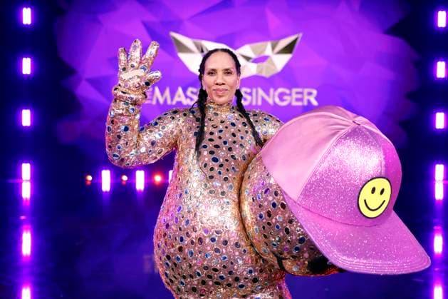 Designerin Barbara Becker als Figur Smiley in der Prosieben-Show The Masked Singer in den MMC-Studios in Ossendorf. Köln, 08.11.2025 NRW Deutschland Copyright: xChristophxHardtx