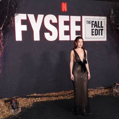 Netflix FYSEE: The Fall Edit - Stranger Things Season 5 FYC Event British actress and producer Millie Bobby Brown arrives at the Netflix FYSEE: The Fall Edit - Stranger Things Season 5 FYC (For Your Consideration) Event held at the Netflix Tudum Theater in Hollywood, Los Angeles, California, United States. Netflix Tudum Theater, Hollywood, Los Angeles, California, USA California United States  Copyright: xImagexPressxAgencyx originalFilename: collin-netflixf251109_npNLF.jpg