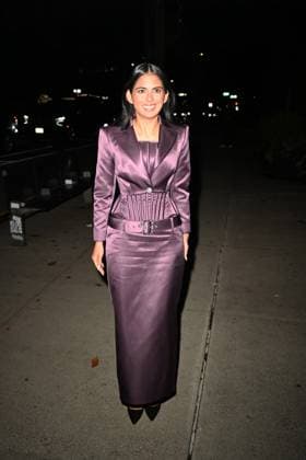 Celebrities arrive for CVFF Vogue Dinner Featuring: Isha Ambani Where: New York City, New York, United States When: 10 Nov 2025 Credit: Elder Ordonez INSTARimages EDITORIAL USE ONLY. NOT FOR USE BY NEWSPAPERS BASED IN THE UK. Copyright: xx instar55259084