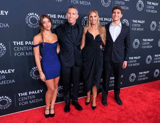 November 10, 2025, Beverly Hills, California, USA: Ynon Kreiz (2L), Anat Fabrikant (2R) and family on the red carpet of the 2025 Paley Honors Fall Gala held on Monday November 10, 2025 at the Hilton Hotel in Beverly Hills, California. JAVIER ROJAS PI Beverly Hills USA - ZUMAp124 20251110_zaa_p124_159 Copyright: xJavierxRojasx