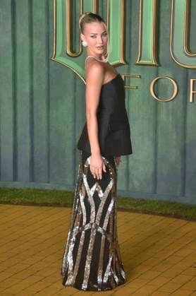 European Premiere of Wicked For Good at Cineworld, Leicester Square, London. - 10 November 2025. Grace Jackson attends the European Premiere of Wicked For Good at Cineworld in Leicester Square, 5-6 Leicester Square, London WC2H 7NA on Monday 10 November 2025., Credit:Sue Andrews Avalon Leicester Square, London WC2H 7NA, London  Copyright: xSuexAndrewsx xAvalonx 1052070754