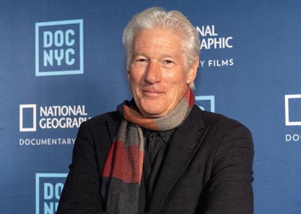 November 12, 2025, Bronx, New York, USA: Richard Gere attends the 2025 DOC NYC s Visionaries Lunch at Gotham Hall in New York, NY on November 12, 2025. Bronx USA - ZUMAr339 20251112_znp_r339_027 Copyright: xLevxRadinx
