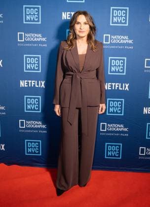 November 12, 2025, Bronx, New York, USA: Mariska Hargitay attends the 2025 DOC NYC s Visionaries Lunch at Gotham Hall in New York, NY on November 12, 2025. Bronx USA - ZUMAr339 20251112_znp_r339_045 Copyright: xLevxRadinx