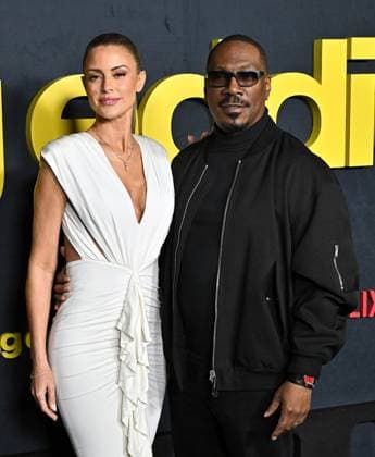 Netflix™s ˜Being Eddie™ Los Angeles Premiere Paige Butcher and Eddie Murphy arriving to Netflix™s Being Eddie Los Angeles premiere held at the Netflix Tudum Theater on November 12, 2025 in Hollywood, Ca. Hollywood Netflix Tudum Theater California USA Copyright: xStarbuck AFF-USA.COMx