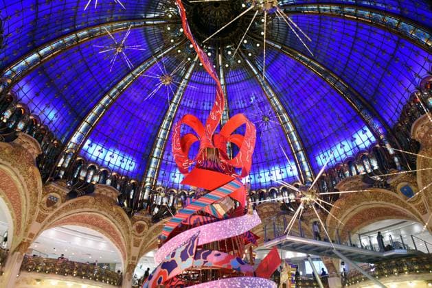 RECORD DATE NOT STATED Clara Luciani During Christmas Opening At Galeries Lafayette - Paris Christmas opening at Galeries Lafayette in Paris, France on November 12, 2025. Photo by Alain Apaydin ABACAPRESS.COM Paris France  Copyright: xApaydinxAlain ABACAx