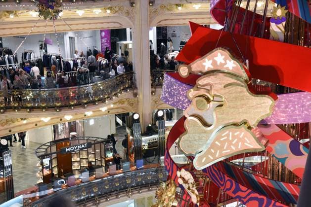 RECORD DATE NOT STATED Clara Luciani During Christmas Opening At Galeries Lafayette - Paris Christmas opening at Galeries Lafayette in Paris, France on November 12, 2025. Photo by Alain Apaydin ABACAPRESS.COM Paris France  Copyright: xApaydinxAlain ABACAx