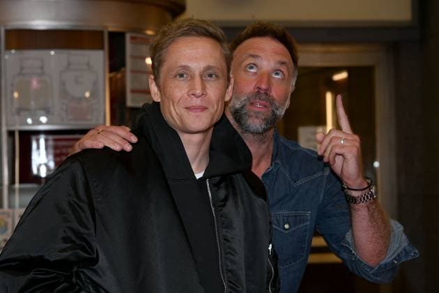 Kinotour - Das Leben der Wünsche am 13.11.2025 in der Lichtburg in Essen. Matthias Schweighöfer, links und Erik Schmitt ( Regisseur ), rechts bei der Kinotour des Filmes - Das Leben der Wünsche am 13.11.2025 in der Lichtburg in Essen.