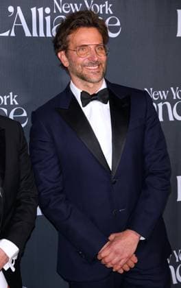 L Alliance Gala 2025 - NYC Bradley Cooper attends the Gala L Alliance Gala at the Plaza Hotel in New York, NY on November 13, 2025. Photo by Charles Guerin ABACAPRESS.COM New York City NY United States  Copyright: xGuerinxCharles ABACAx