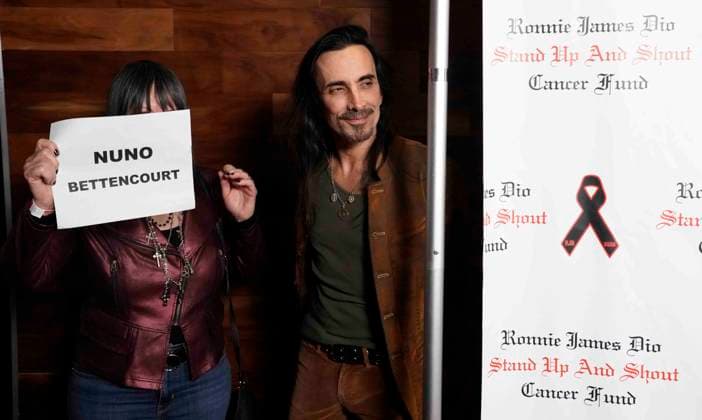 November 13, 2025: Musician - NUNO BETTENCOURT on the red carpet at the 2025 Bowl for Ronnie celebrity bowling tournament, PINZ Bowling, Studio City, CA, USA, November 13, 2025. The sold-out event which featured many rockers and celebrities, raised funds for the Ronnie James Dio Stand Up and Shout Cancer Fund. The funds are used to support cancer research that focuses on early detection and prevention. Dio passed away from stomach cancer in May 2010 and Bowl For Ronnie started later that year by his wife Wendy Dio. Credit Image cr ZUMA Press - ZUMAmt3_ 20251113_zaf_mt3_014 Copyright: xScottxMitchellx