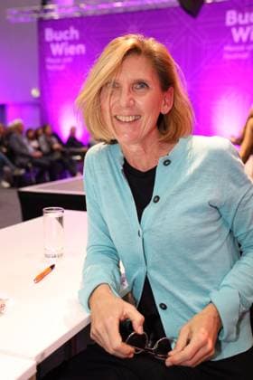 BUCH WIEN 2025 Wien, Messe, 14. 11. 2025 Beate MALY