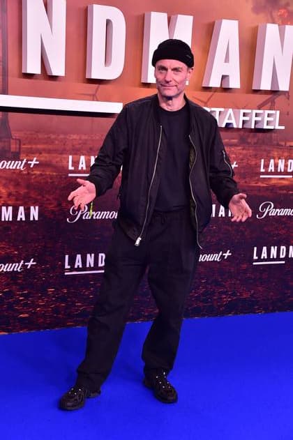 Europapremiere von landmann Mark Waschke Ankunft roter Teppich zur Europapremiere von landmann .in berlin am 14.11,2025