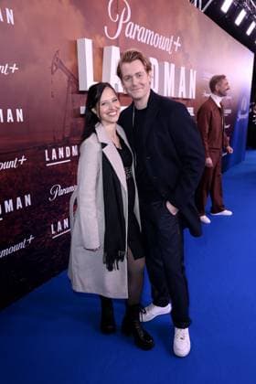 Nadja Jo Klapper und Johannes Hinrichs bei der Premiere der 2. Staffel der Serie Landman (Paramount+ ) im Zoo Palast am 14.11.2025 in Berlin Landman Serien Premiere in Berlin