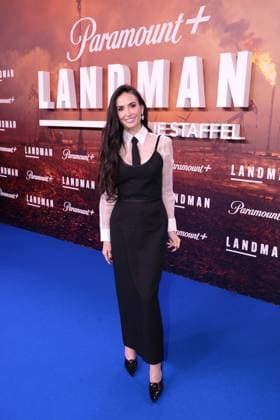 Demi Moore bei der Premiere der 2. Staffel der Serie Landman (Paramount+ ) im Zoo Palast am 14.11.2025 in Berlin Landman Serien Premiere in Berlin