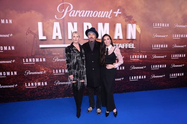Ali Larter, Billy Bob Thornton und Demi Moore bei der Premiere der 2. Staffel der Serie Landman (Paramount+ ) im Zoo Palast am 14.11.2025 in Berlin Landman Serien Premiere in Berlin