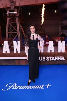 Demi Moore bei der Premiere der 2. Staffel der Serie Landman (Paramount+ ) im Zoo Palast am 14.11.2025 in Berlin Landman Serien Premiere in Berlin