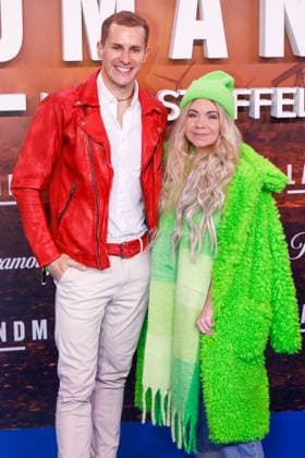 Premiere der 2. Staffel der Serie Landman in Berlin Berlin, 14.11.2025 Lukas Sauer und Nadine Tromka bei der Premiere der 2. Staffel der Serie Landman im Zoo Palast in Berlin Berlin Copyright: xMatthiasxGränzdörferx