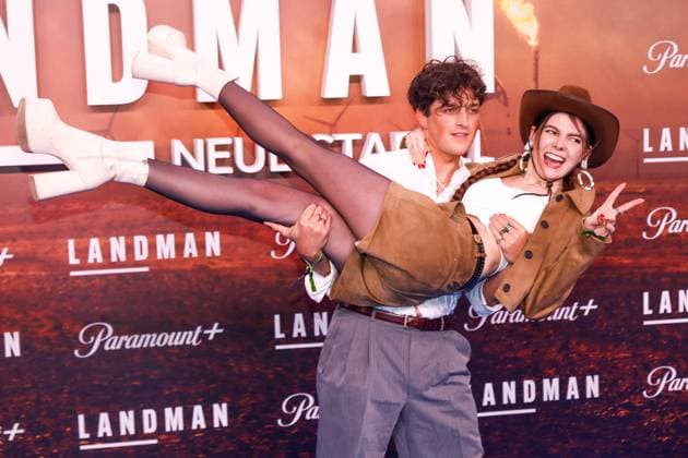 Premiere der 2. Staffel der Serie Landman in Berlin Berlin, 14.11.2025 Leo Mahalo und Klaudia Giez bei der Premiere der 2. Staffel der Serie Landman im Zoo Palast in Berlin Berlin Copyright: xMatthiasxGränzdörferx