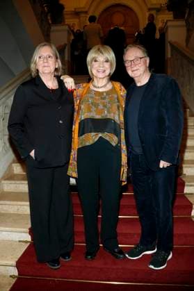 Götz George Preis , Preisverleihung im Kaiserin-Friedrich-Haus, Berlin, 15.11.2025 Malene Steger, Judith Winter und Klaus Hofmann bei der achten Verleihung des GÖTZ GEORGE PREIS im Kaiserin-Friedrich-Haus in Berlin am 15.11.2025 Berlin Kaiserin-Friedrich-Haus Copyright: xAnitaxBuggex
