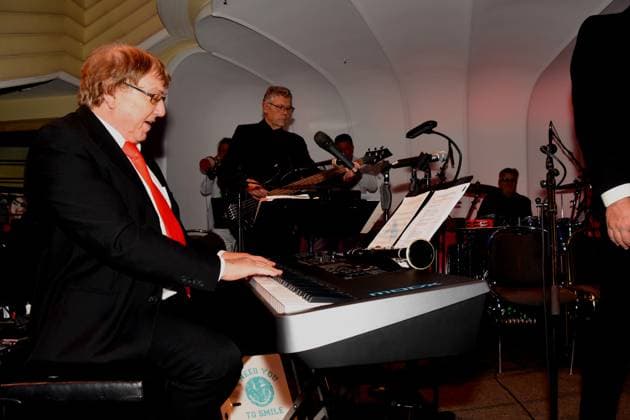 Klaus Ammann Orchester Kapellmeister Muenchen 15.11.2025 Bayerischer Hof Narrhalla Hofballl Foto Muenchen