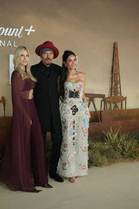 Landman Season Two UK premiere, Cineworld Leicester Square, London, UK, 16 November 2025. Billy Bob Thornton, Ali Larter, Demi Moore at the UK premiere of Landman Season Two, Cineworld Leicester Square, London, UK, 16 November 2025., Credit:Julie Edwards Avalon United Kingdom, London  Copyright: xJuliexEdwardsx xAvalonx 1052811605