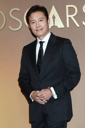 USA - 2025 Governors Awards - Los Angeles LOS ANGELES - NOV 16: Lee Byung-hun at the 2025 Governors Awards at the Ray Dolby Ballroom on November 16, 2025 in Los Angeles, CA Los Angeles CA USA EDITORIAL USE ONLY Copyright: x 2025xKathyxHutchinsx xHutchinsxPhotox HutchinsxPhotox khphotos869719