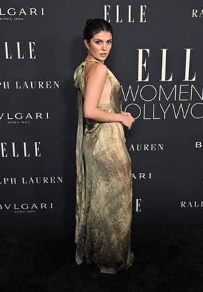 Elle Women In Hollywood 2025 Emily Bader arriving to Elle Women In Hollywood 2025 held at the Four Seasons Hotel Los Angeles at Beverly Hills on November 17, 2025 in Los Angeles, Ca. Los Angeles Four Seasons Hotel Los Angeles at Beverly Hills California USA Copyright: xStarbuck AFF-USA.COMx