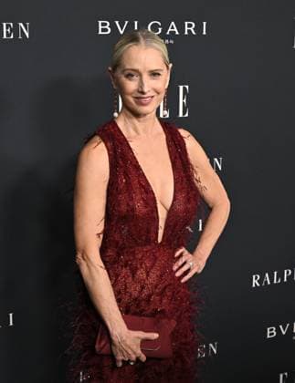 Elle Women In Hollywood 2025 Katherine LaNasa arriving to Elle Women In Hollywood 2025 held at the Four Seasons Hotel Los Angeles at Beverly Hills on November 17, 2025 in Los Angeles, Ca. Los Angeles Four Seasons Hotel Los Angeles at Beverly Hills California USA Copyright: xStarbuck AFF-USA.COMx