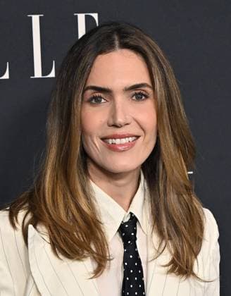 Elle Women In Hollywood 2025 Mandy Moore arriving to Elle Women In Hollywood 2025 held at the Four Seasons Hotel Los Angeles at Beverly Hills on November 17, 2025 in Los Angeles, Ca. Los Angeles Four Seasons Hotel Los Angeles at Beverly Hills California USA Copyright: xStarbuck AFF-USA.COMx