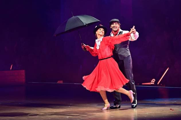 Let‘s Dance Live. Mark Keller und Kathrin Menzinger während der Live-Show Let‘s Dance am 17.11.2025 in der Festhalle Frankfurt. 20251117MWI095924