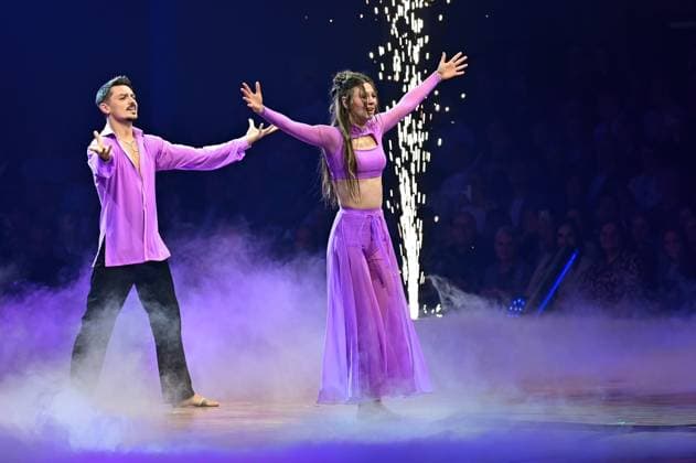 Let‘s Dance Live. Ann-Kathrin Bendixen und Zsolt Sandor Cseke während der Live-Show Let‘s Dance am 17.11.2025 in der Festhalle Frankfurt. 20251117MWI095548
