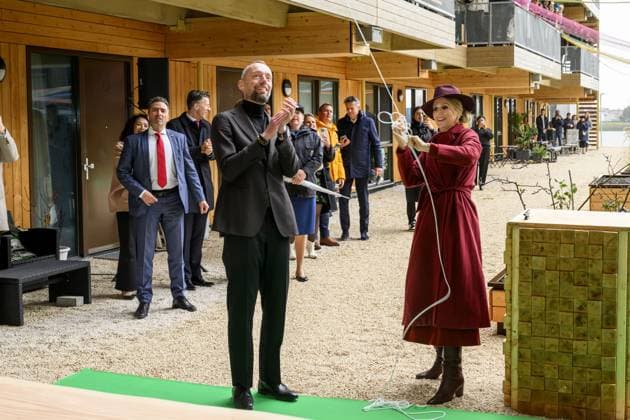 Rotterdam, The Netherlands, 2025-11-18 13:19:50 ROTTERDAM, 18-11-2025, SAWA. Queen Maxima opens the circular wooden residential building SAWA in Rotterdam. The building comprises over one hundred apartments and has been extensively developed in a circular and biobased manner, with a focus on nature and affordable housing. PHOTO: NLBeeld Patrick van Emst Credit: NL Beeld Patrick van Emst  Copyright: xx x