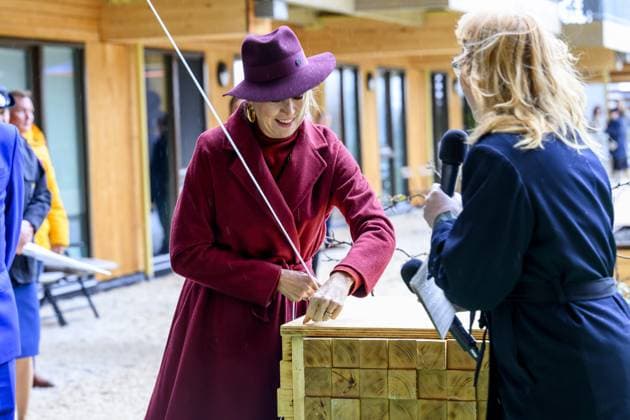 Rotterdam, The Netherlands, 2025-11-18 13:19:55 ROTTERDAM, 18-11-2025, SAWA. Queen Maxima opens the circular wooden residential building SAWA in Rotterdam. The building comprises over one hundred apartments and has been extensively developed in a circular and biobased manner, with a focus on nature and affordable housing. PHOTO: NLBeeld Patrick van Emst Credit: NL Beeld Patrick van Emst  Copyright: xx x