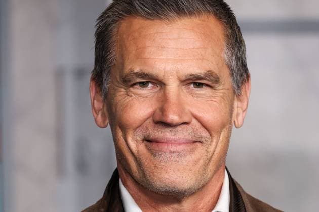 Los Angeles Premiere Of Netflix s Wake Up Dead Man: A Knives Out Mystery MUSEUM ROW, MIRACLE MILE, LOS ANGELES, CALIFORNIA, USA - NOVEMBER 17: American actor Josh Brolin arrives at the Los Angeles Premiere Of Netflix s Wake Up Dead Man: A Knives Out Mystery held at the Academy Museum of Motion Pictures on November 17, 2025 in Museum Row, Miracle Mile, Los Angeles, California, United States., Credit:Xavier Collin Avalon United States, California, Los Angeles, Academy Museum of Motion Pictures  Copyright: xXavierxCollinx xAvalonx 1053130238